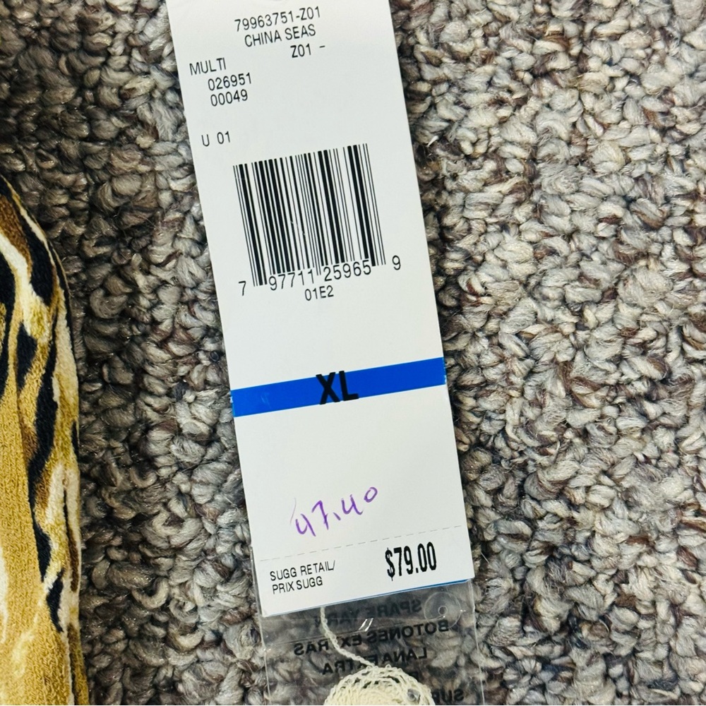 Jones New York Yellow Black sequin top Patterned V-Neck Tank Top - Picture 7 of 9